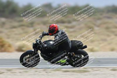 media/May-05-2025-Moto Forza (Mon) [[3c1838c5e5]]/2-B Group/Session 3 (Panning Test Turn 14 Inside)/